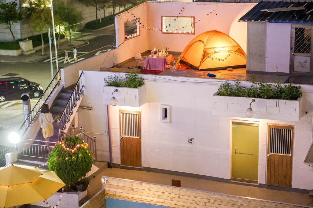 Elly Guesthouse Busan Exterior photo
